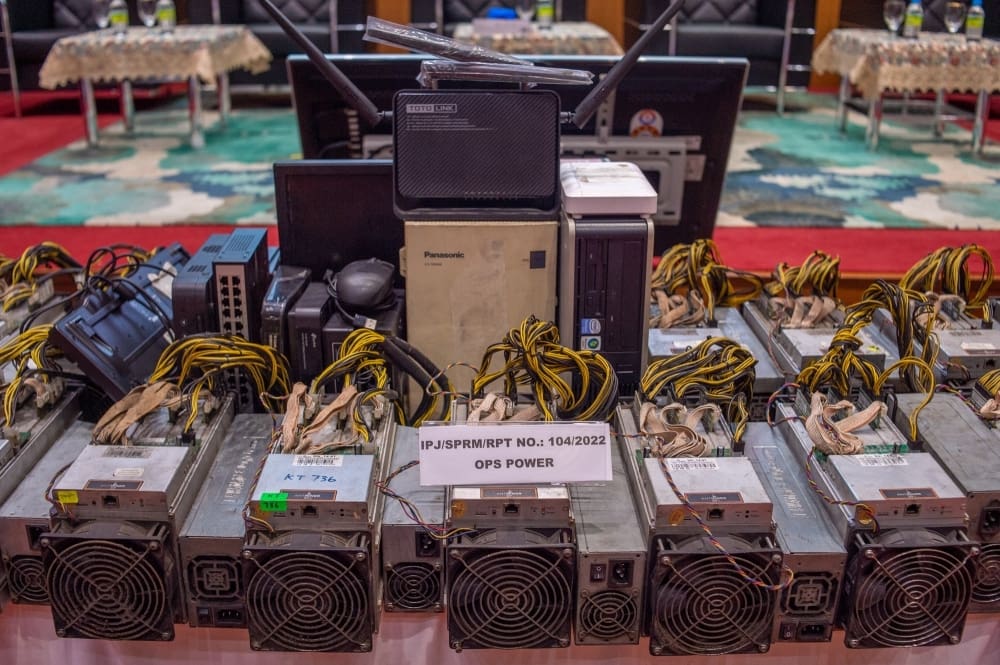 Mechanics of Manipulation: Physical Shunts and Firmware Hacks